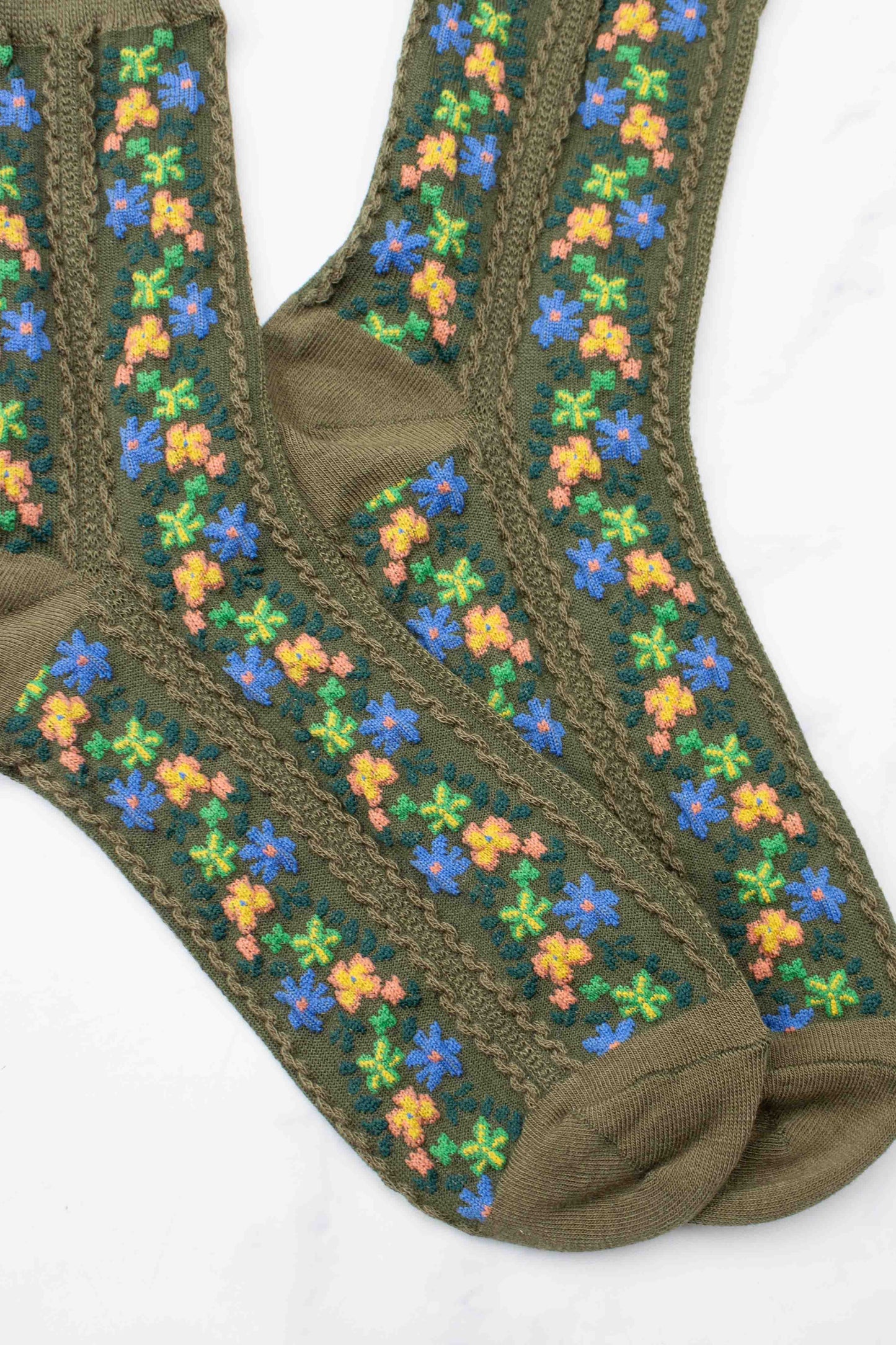 Women's Aahana Floral Casual Socks