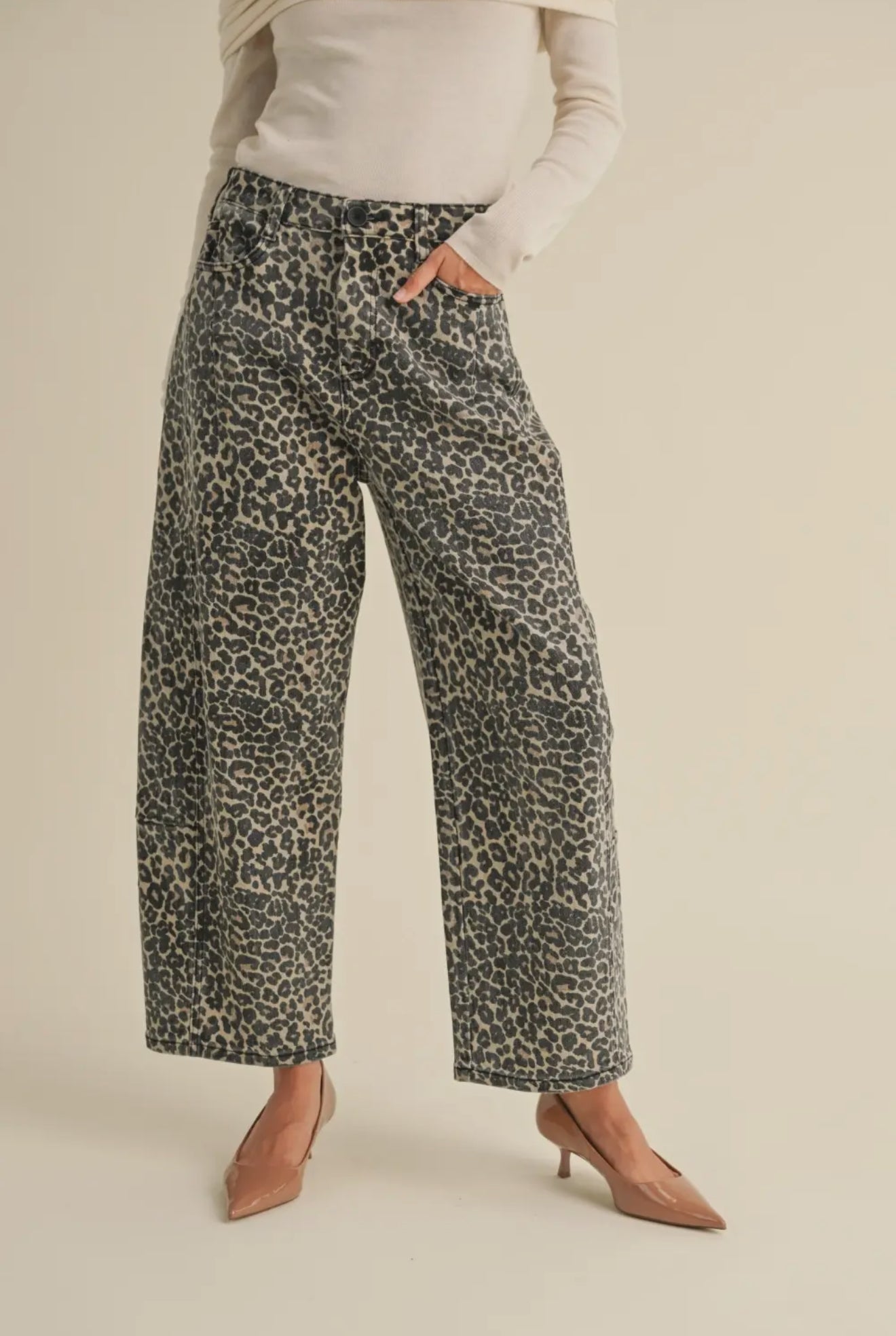 Leopard Barrel Jeans