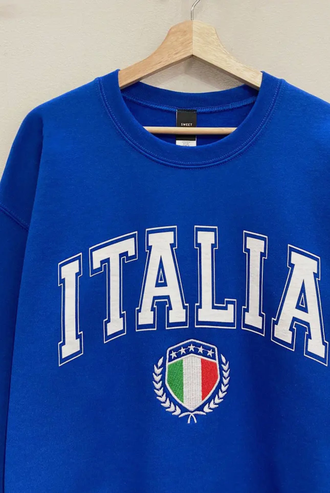 Italia Embroidered Sweatshirt