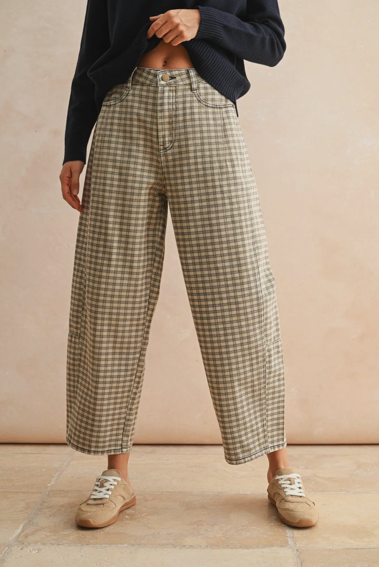 The Willow Plaid Barrel Jeans