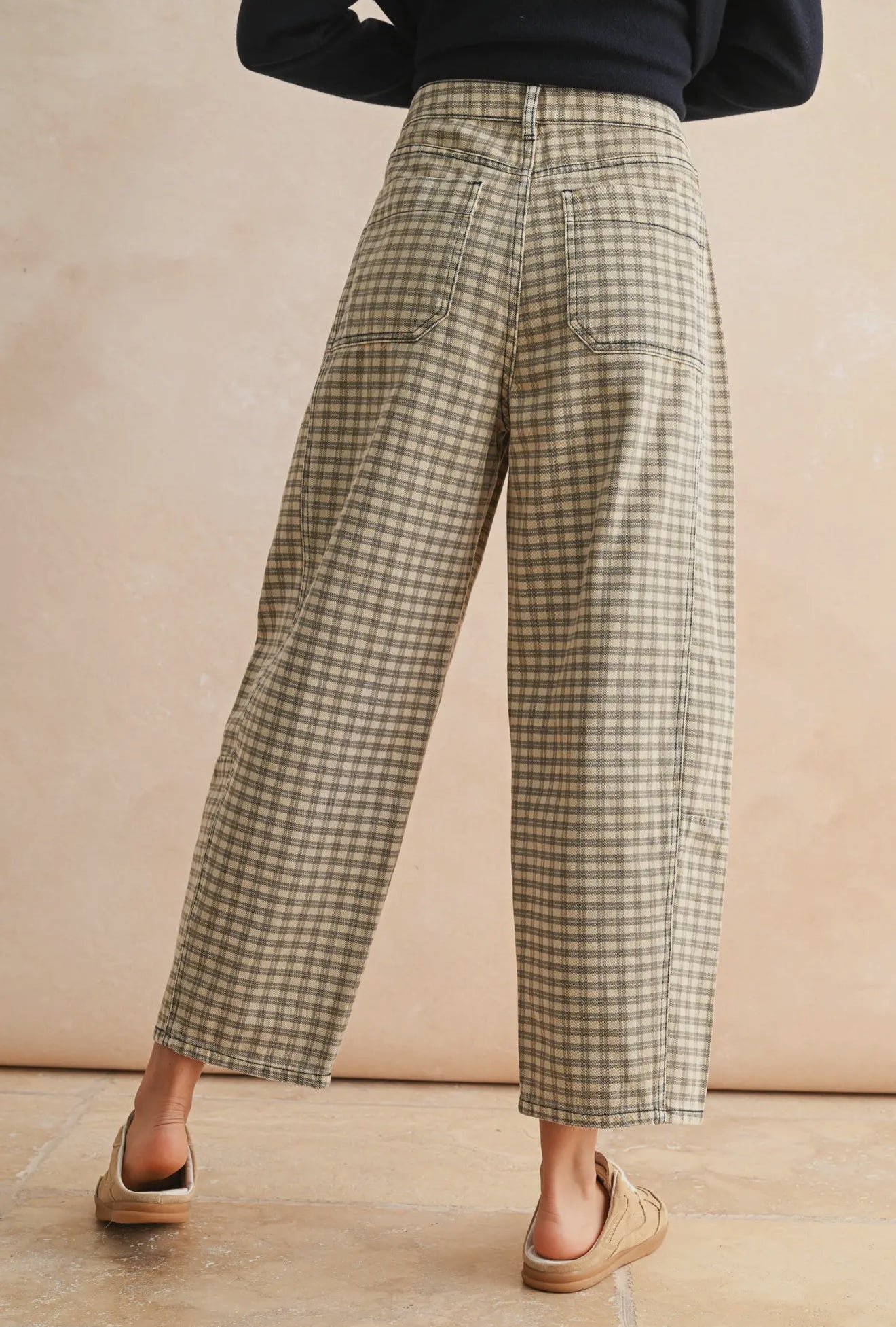 The Willow Plaid Barrel Jeans