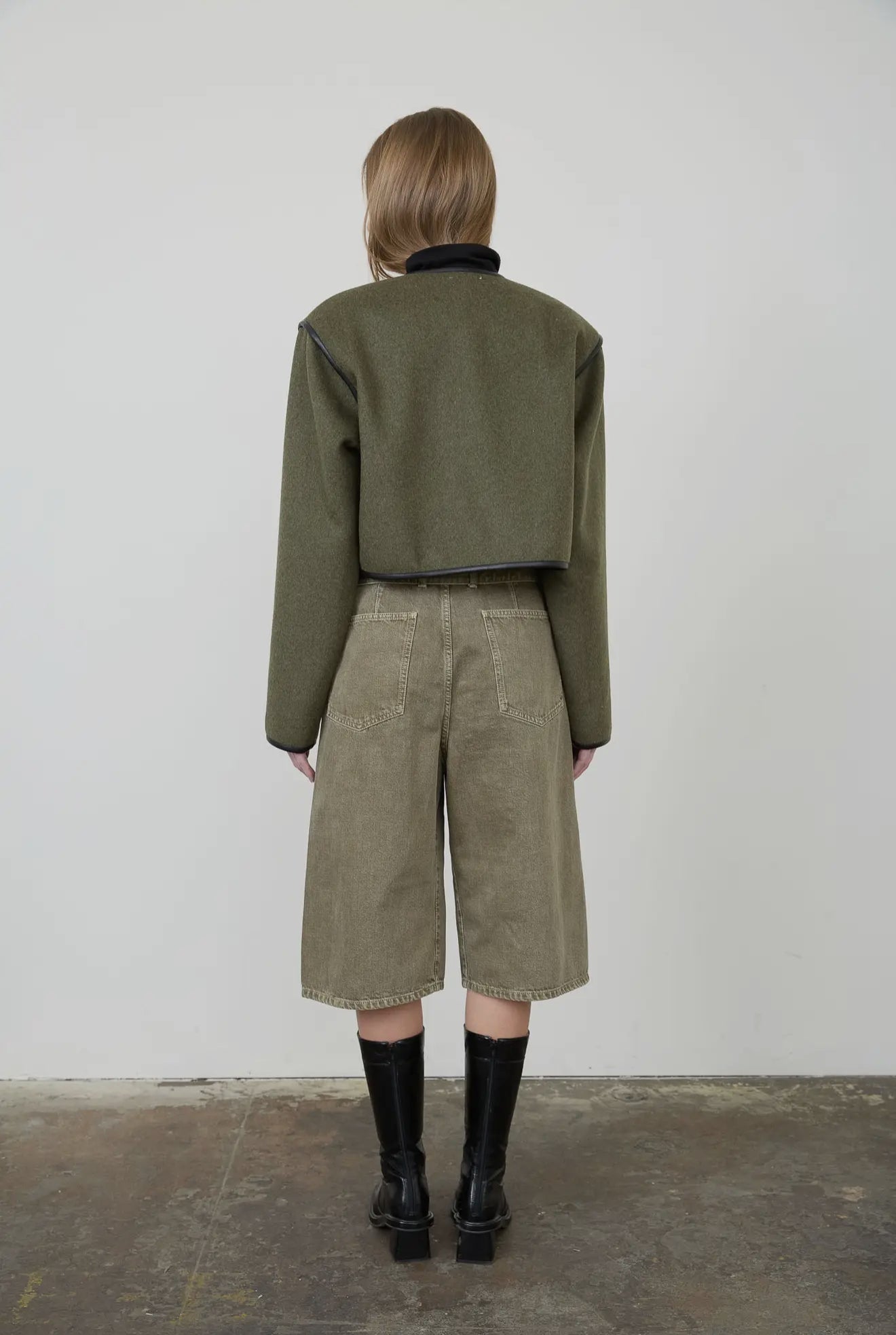 The Summit Piped Jacket