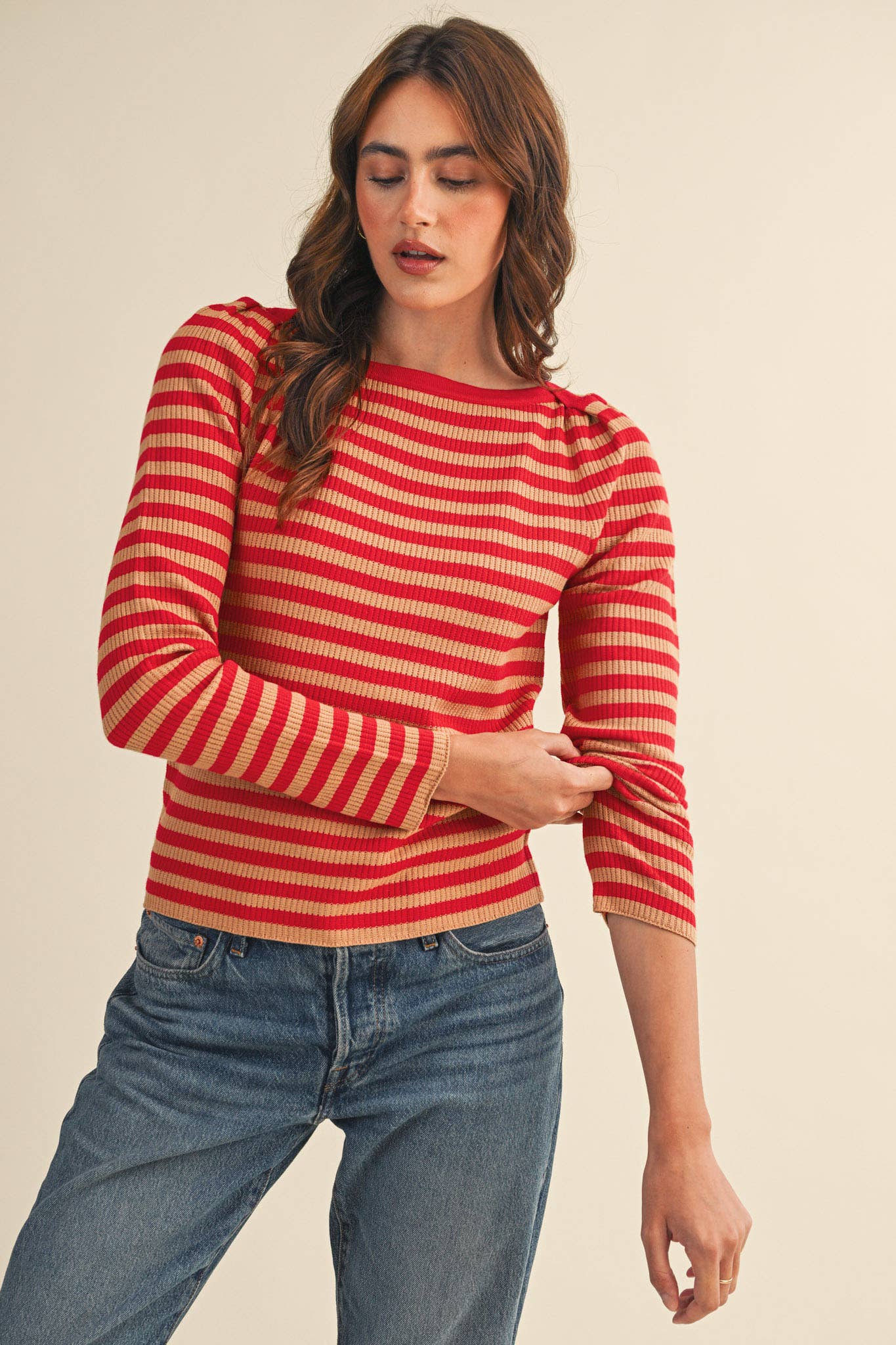 STRIPED BOAT NECK SWEATER