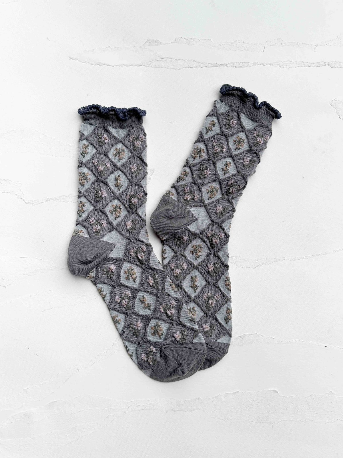 Vintage Diamond Floral Sheer Crew Socks