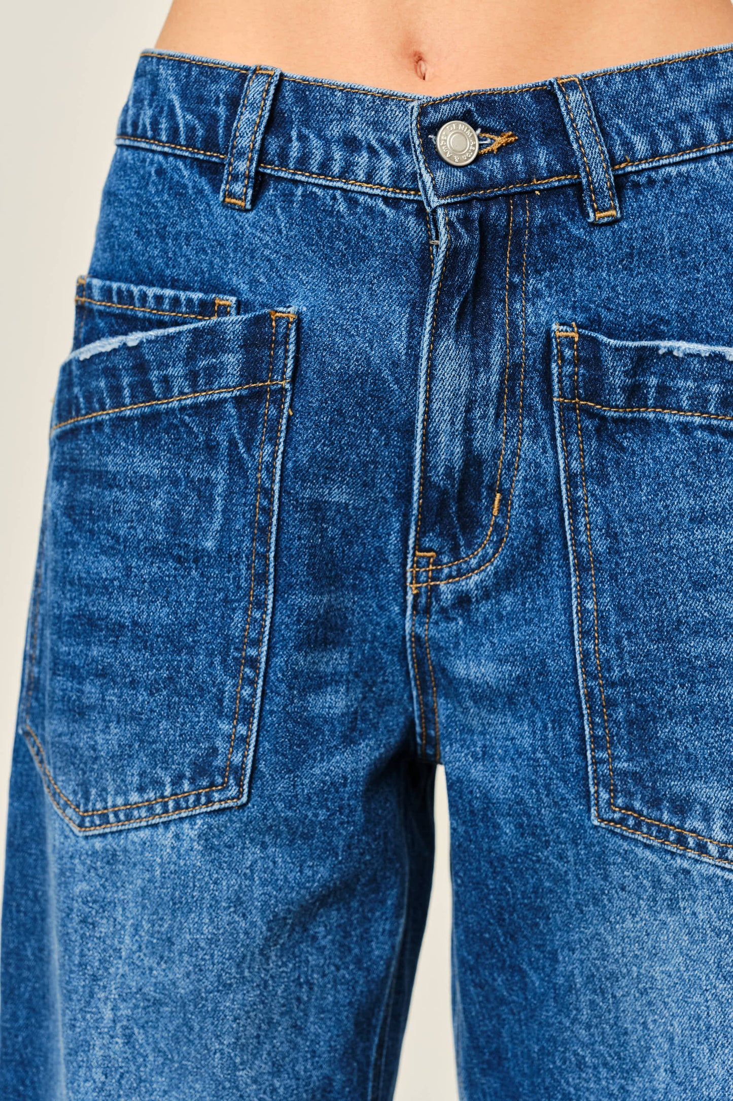 Utility Semi Barrel Jeans