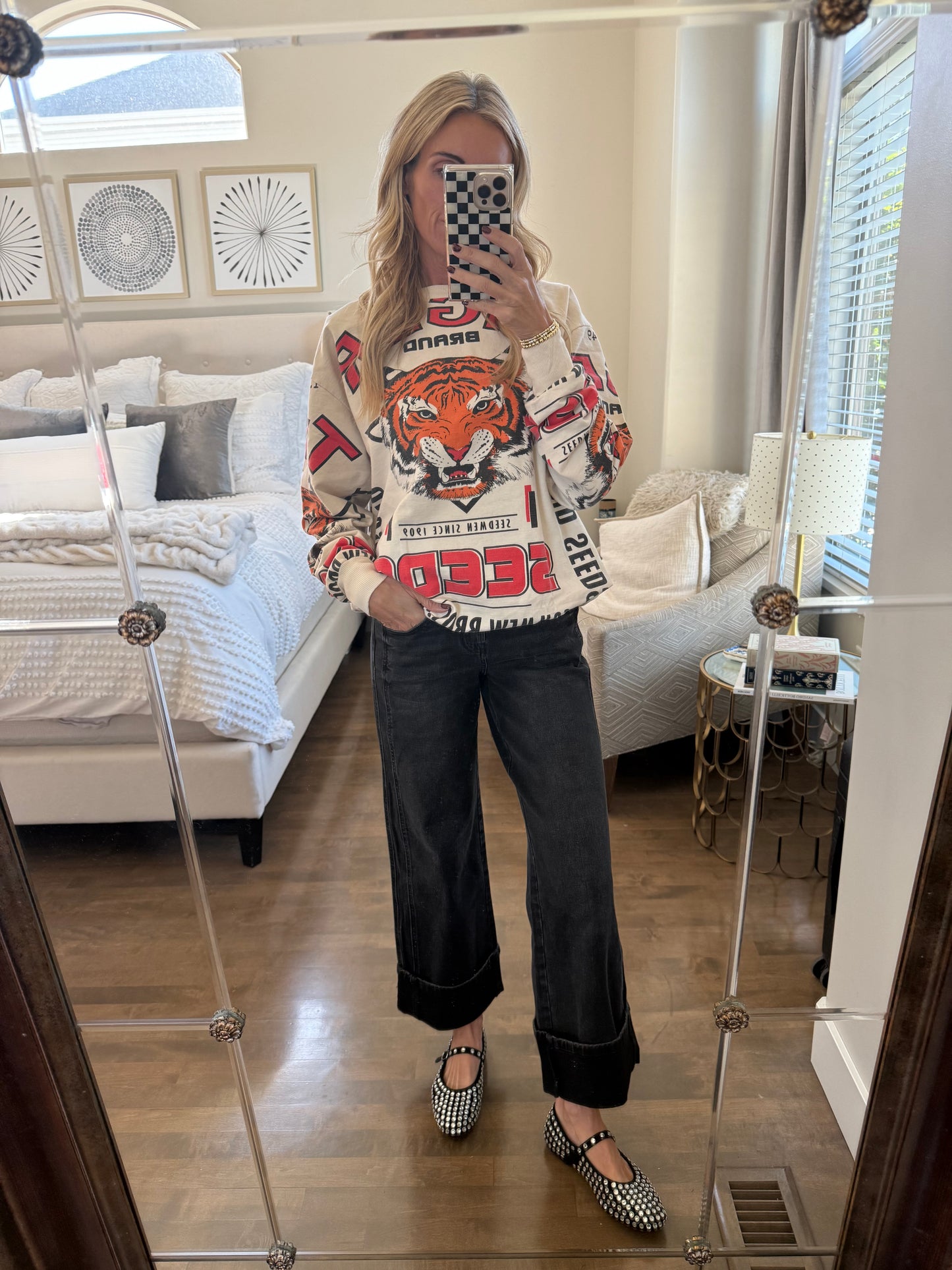 Cuffed Wide Leg Jeans