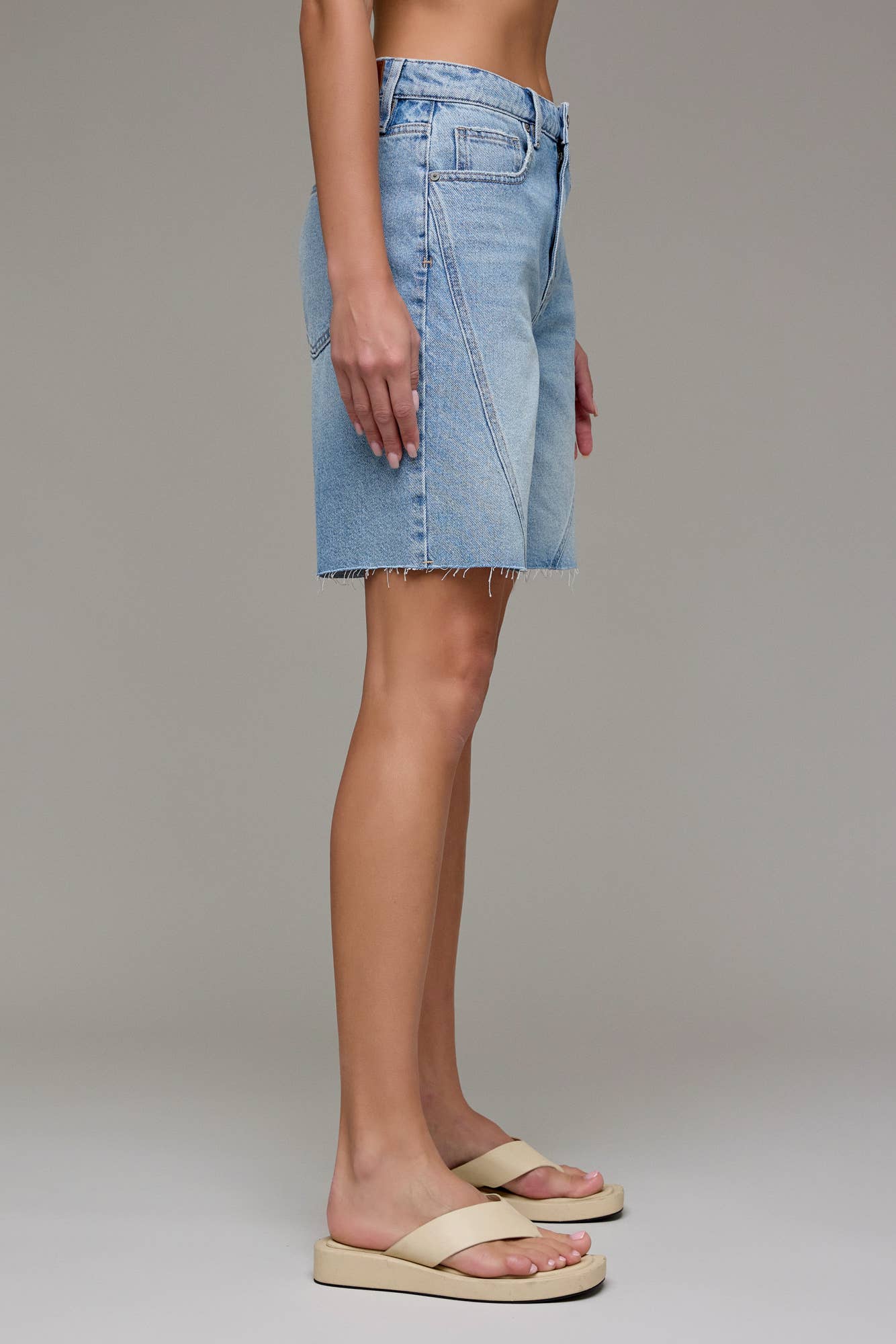 Medium Wash Baggy Shorts