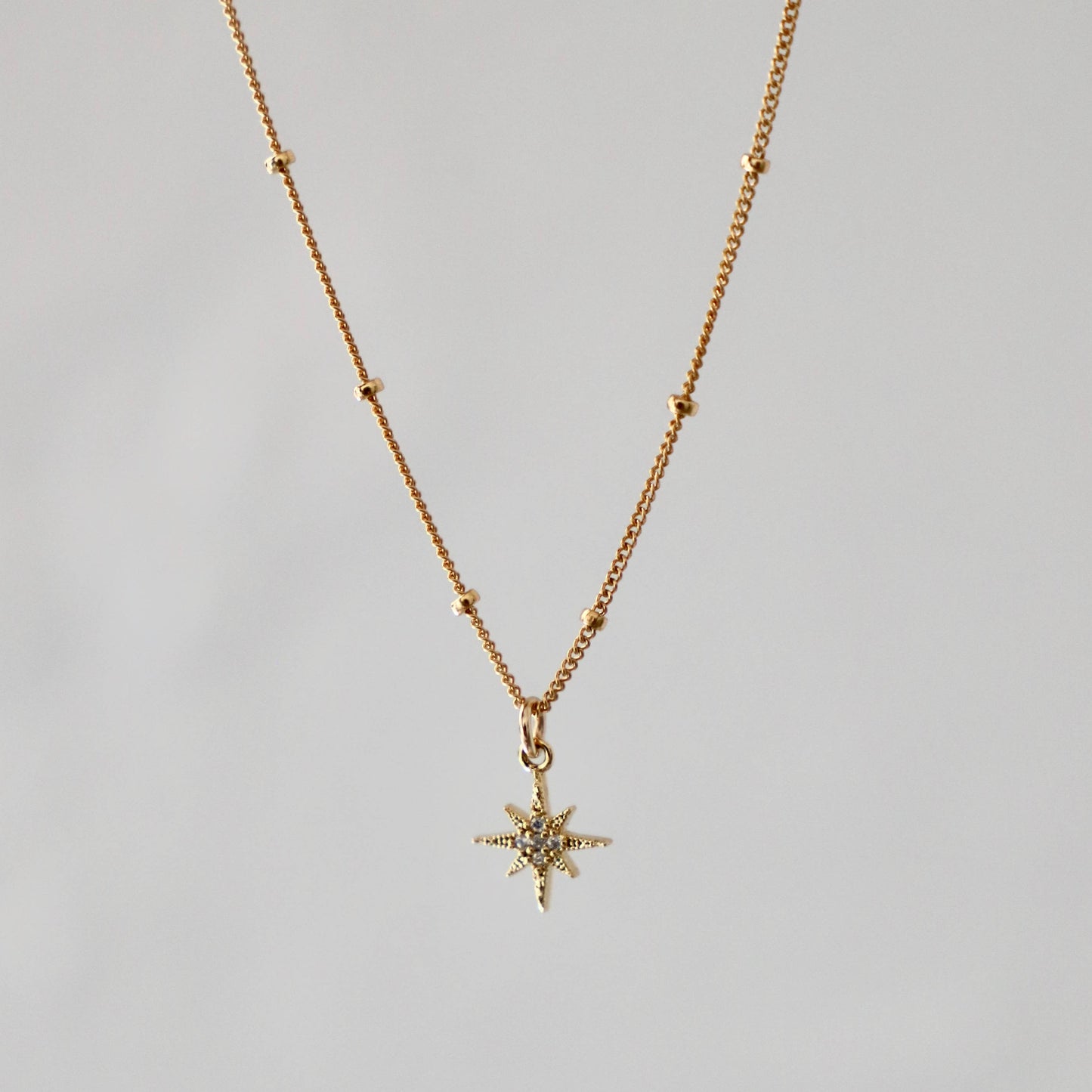 STARBURST CHOKER