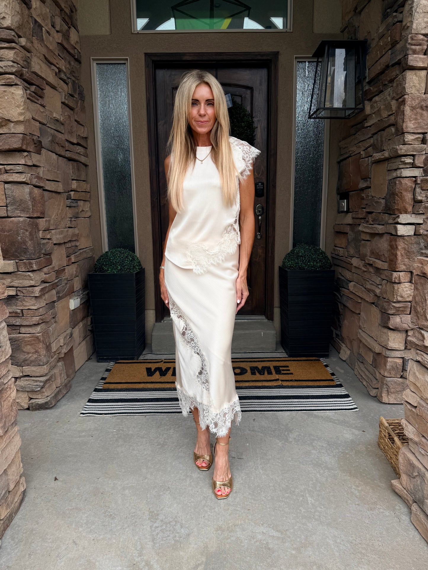 The Vienna Lace Skirt