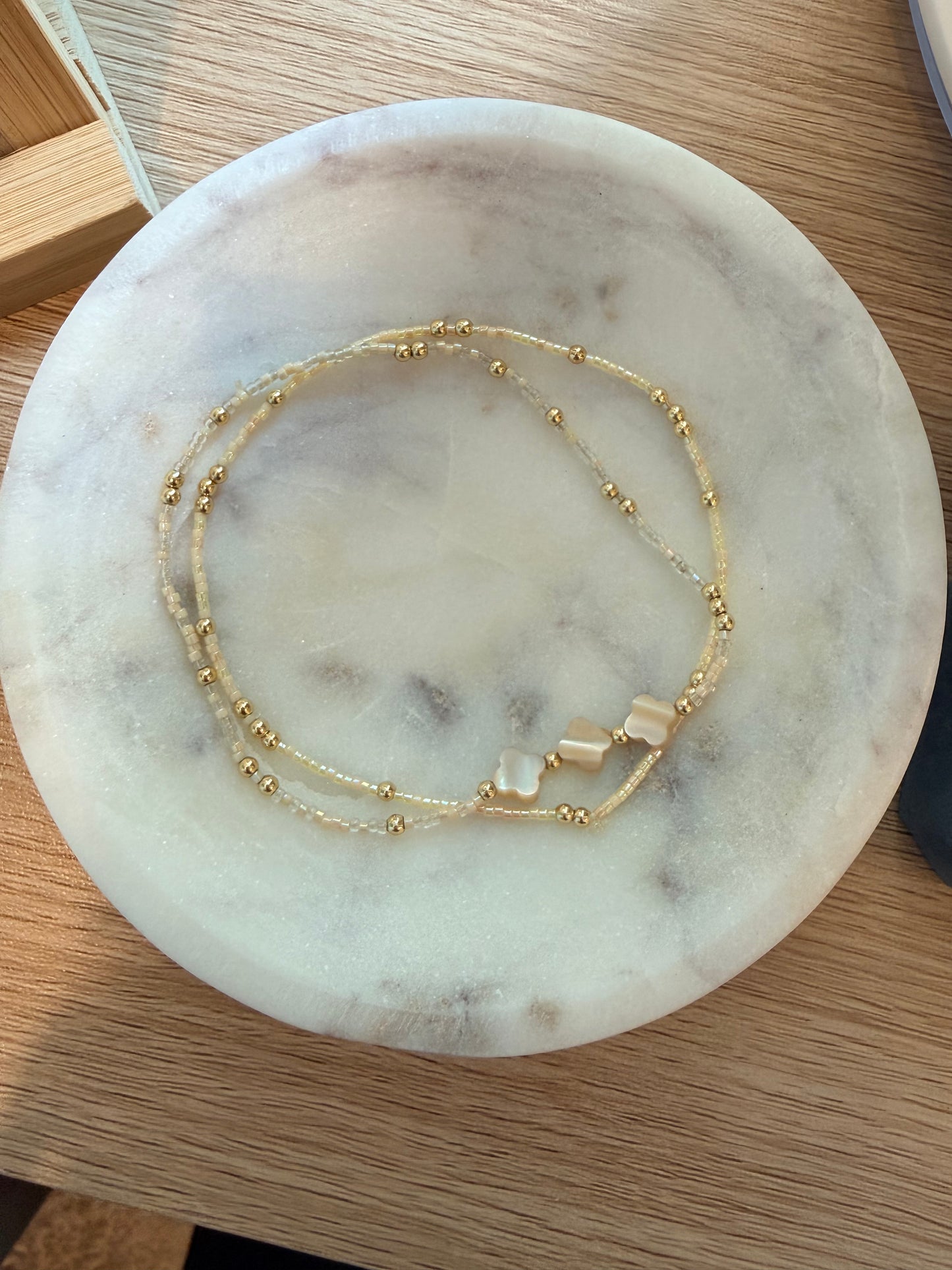 Élise Pearl Glow Anklet Set at Vogue Villa