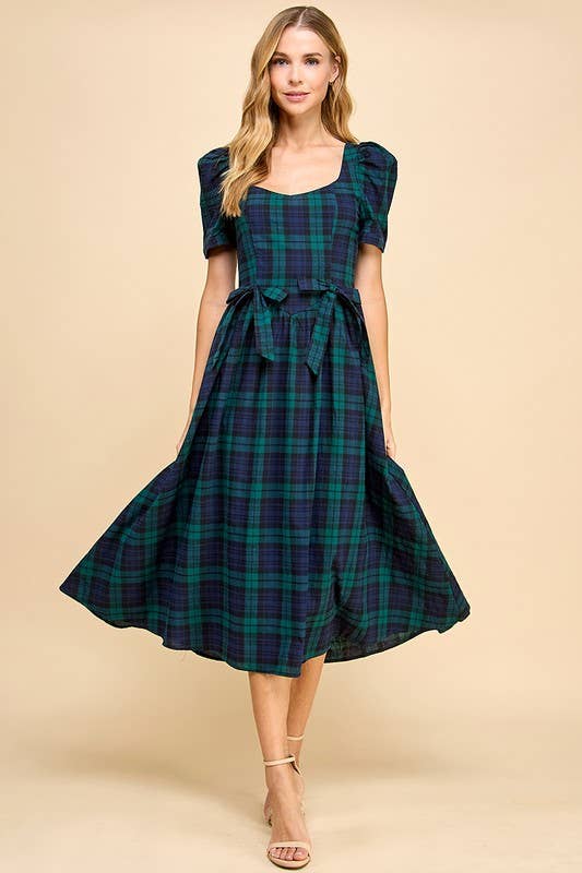 Sweet Heart Neckline Plaid Midi Dress