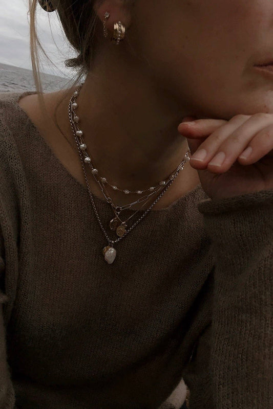Pearl Station Chain Necklace