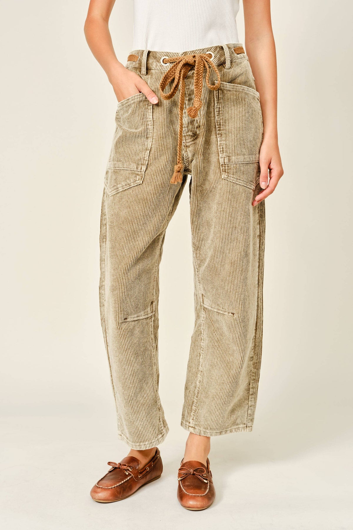 Barrel Corduroy Pants with Tie-Waist