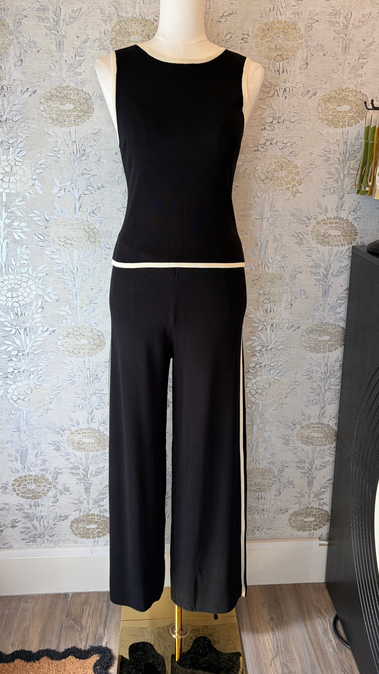 The Blair Contrast Top