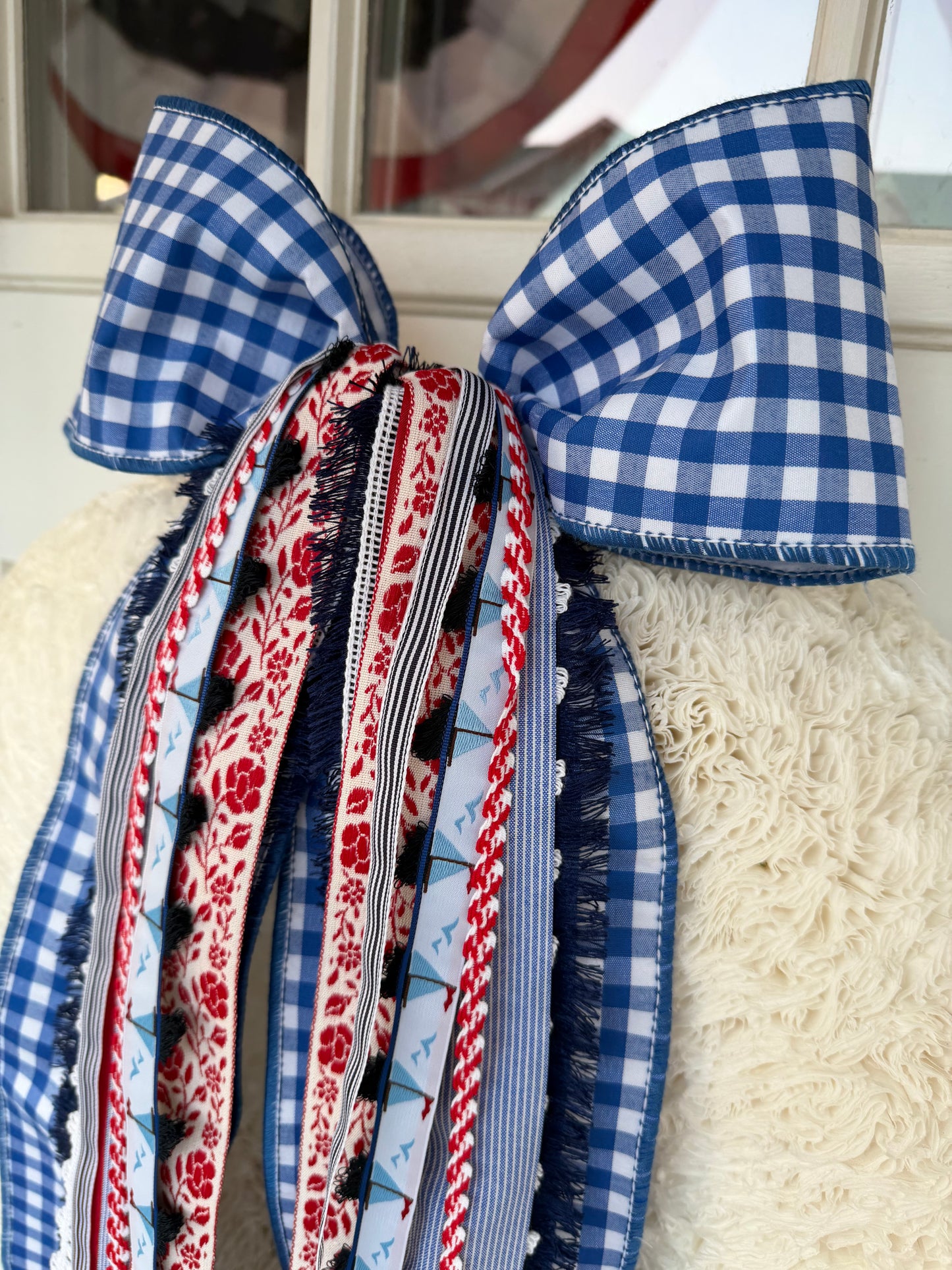 Summer Regatta Statement Bow