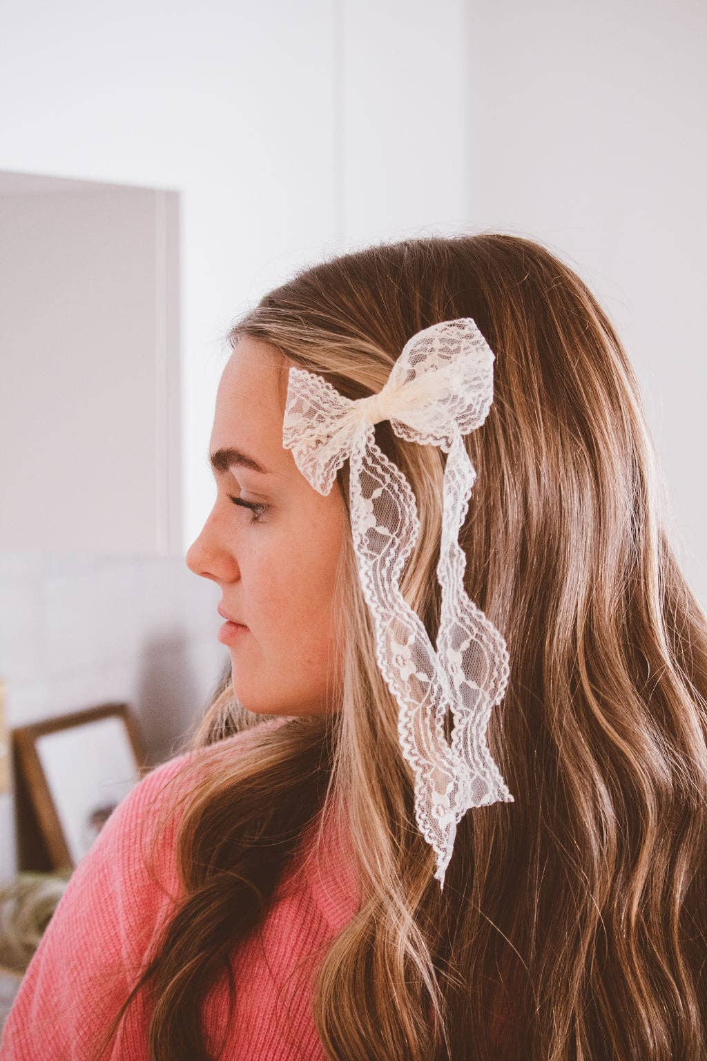 Andi Lace Bow Clip