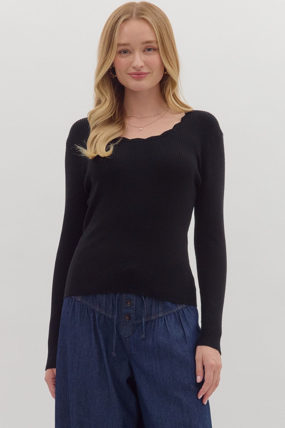 The Camille Scallop Ribbed Top