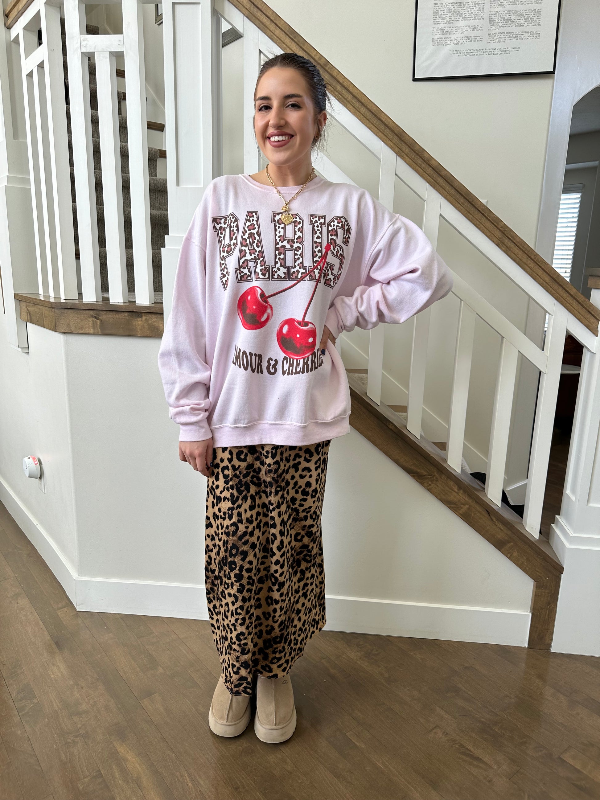 Paris Cherries Sweatshirt – Vogue Villa