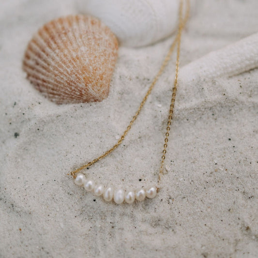 Oceanside Pearl Necklace at Vogue Villa