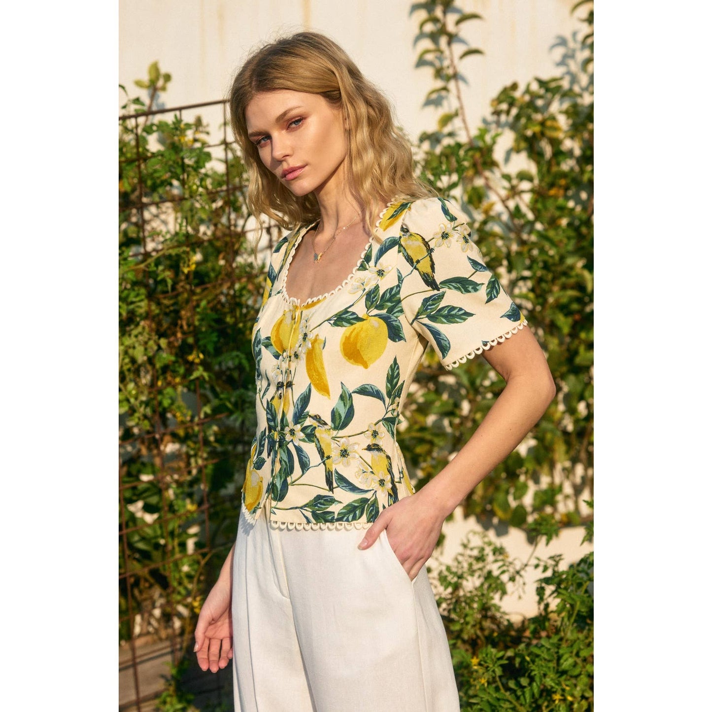 Vintage Lemonade Top