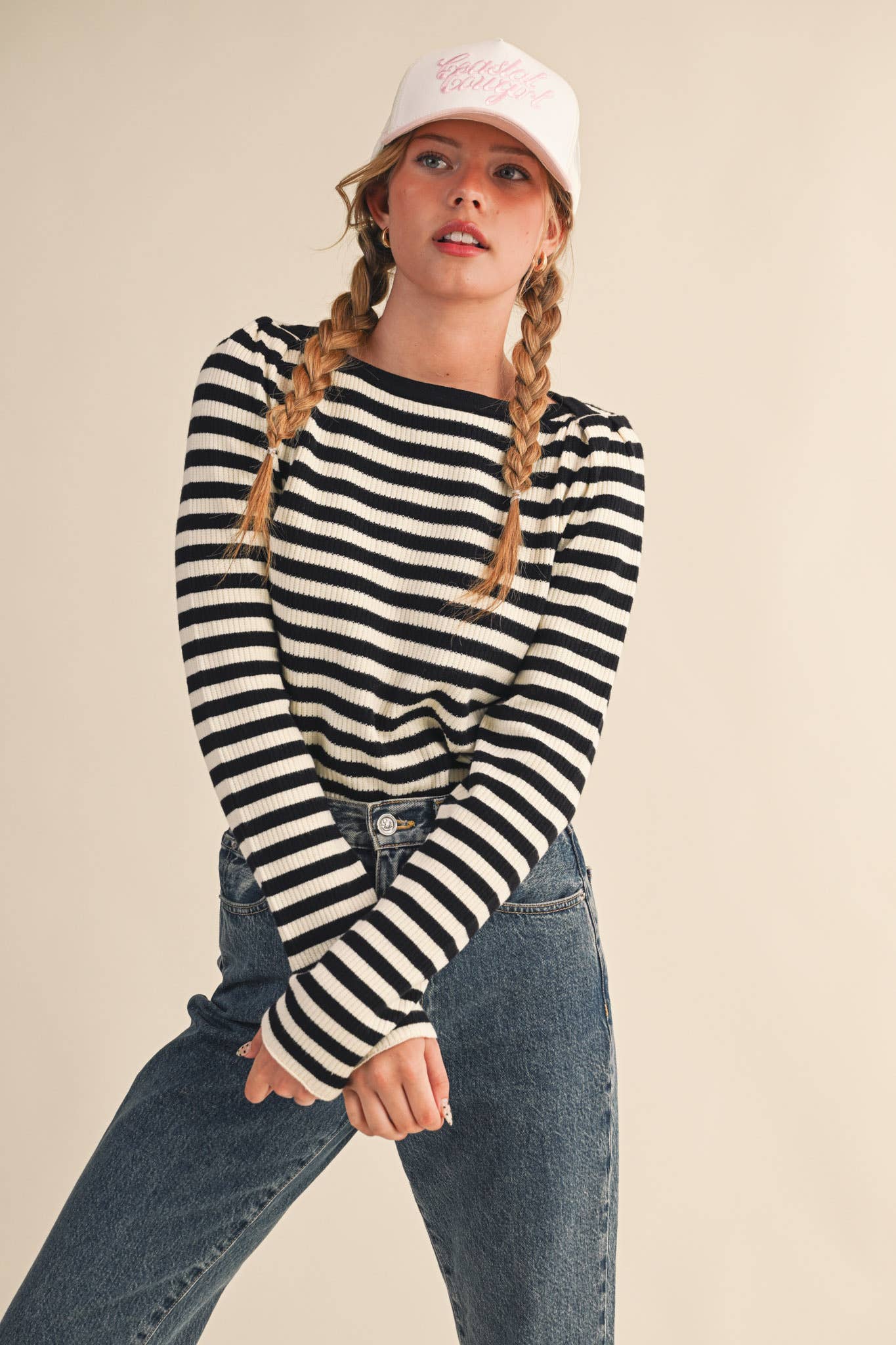 STRIPED BOAT NECK SWEATER