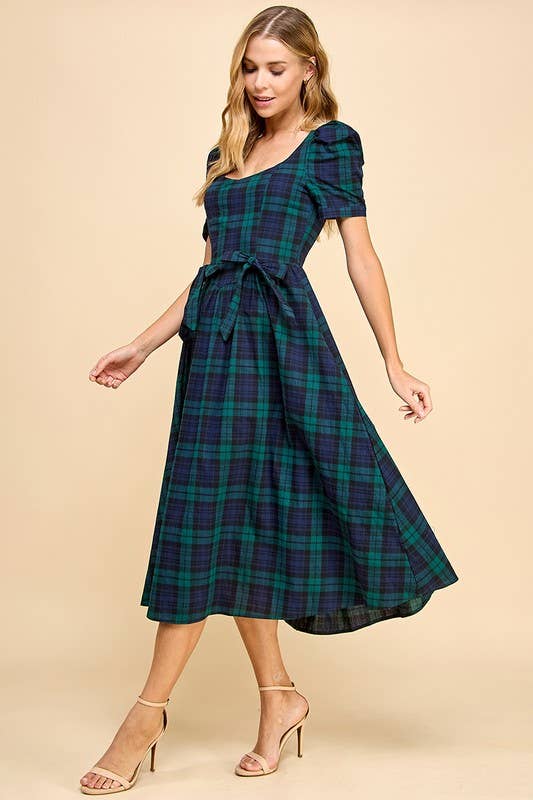 Sweet Heart Neckline Plaid Midi Dress