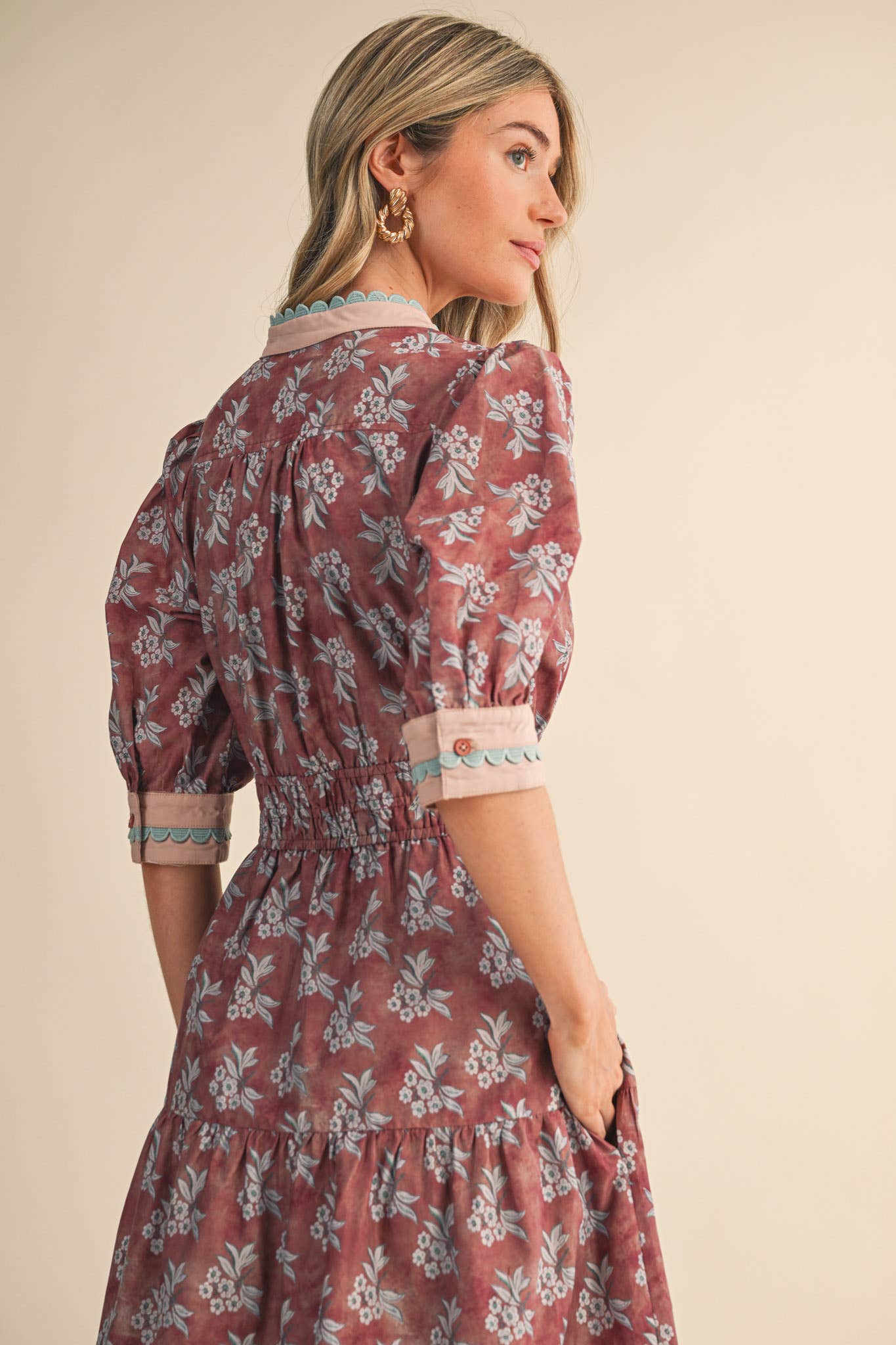 Blossom & Blue Scallop Midi Dress